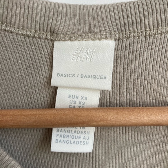 Beige Tank Top - Picture 3 of 3